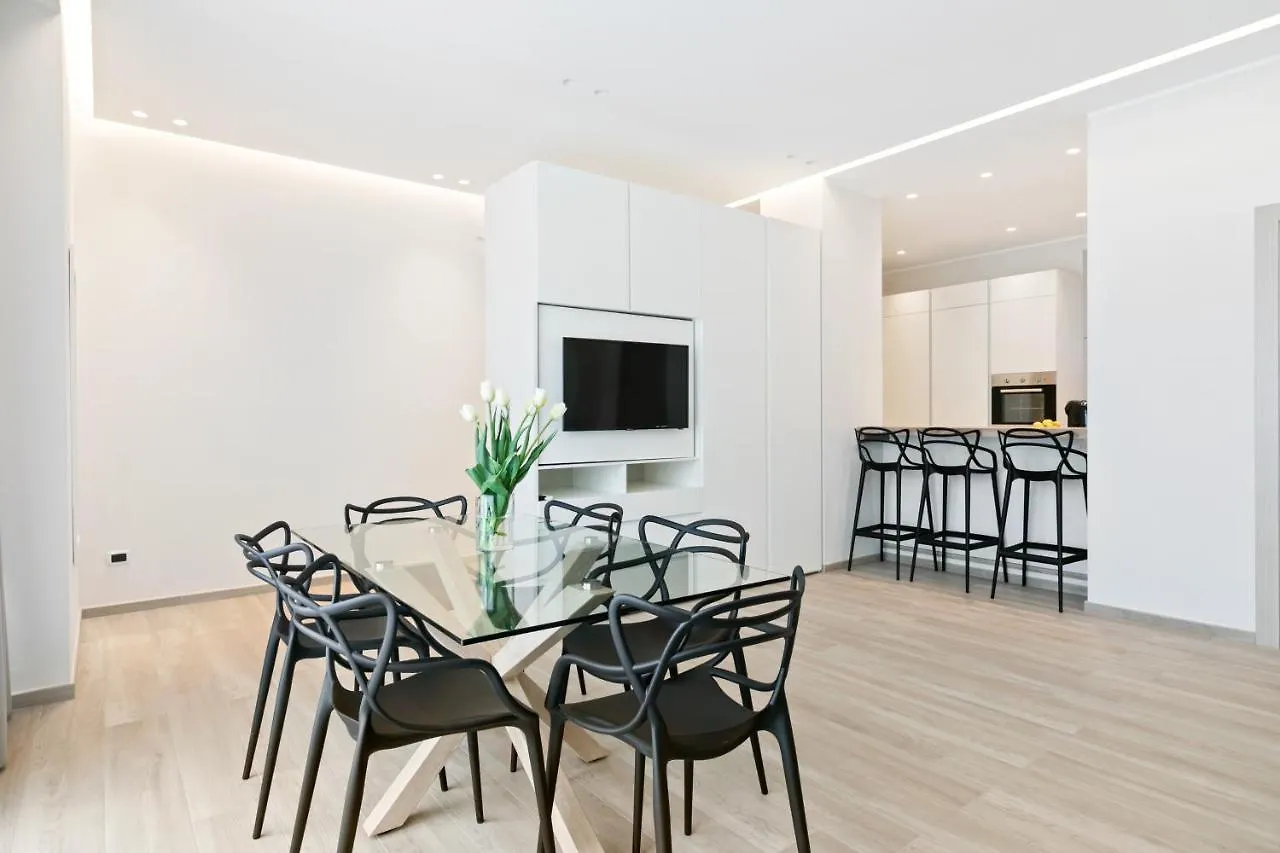 Grattacielo Ina Apartments contacts