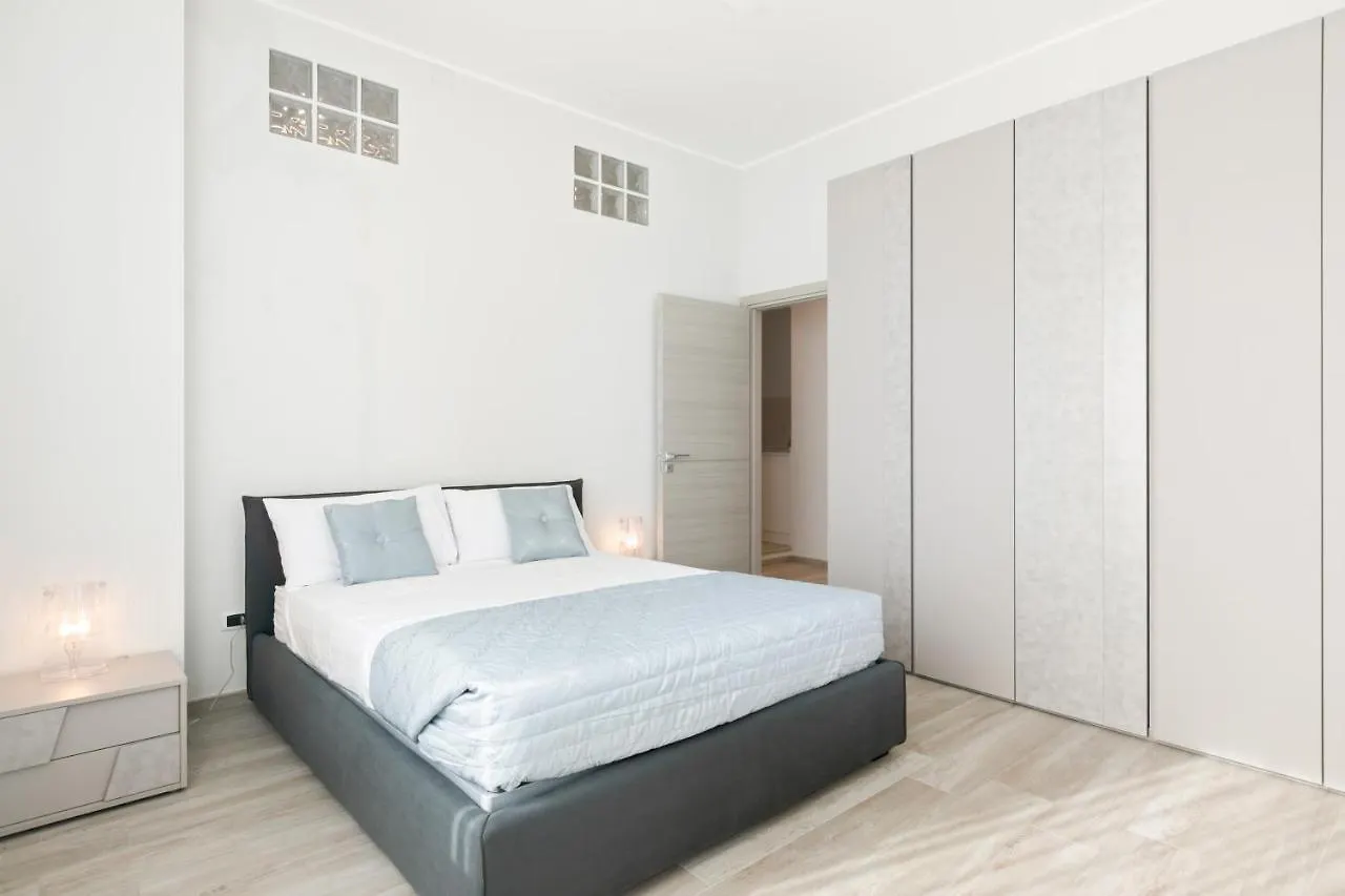 Grattacielo Ina Apartments Palermo